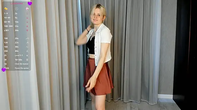 ColleenPhilipp's Live XXX Chat