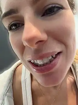 Chat XXX ao vivo de oliviafranciis