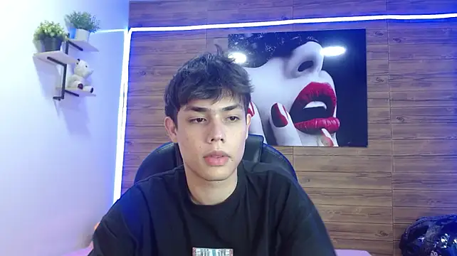 Chat +18 de ivan_cooper ao vivo
