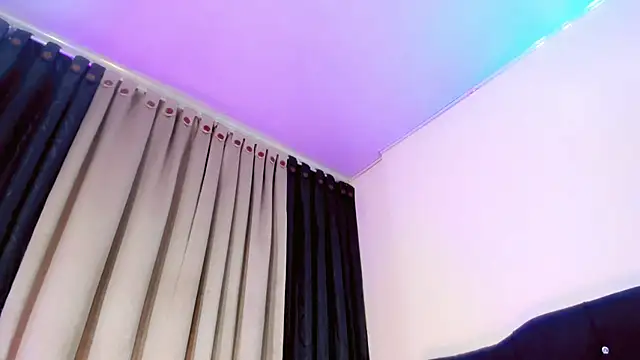 lesly_xx's Live XXX Chat