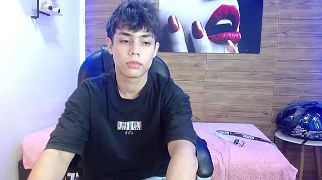 Chat XXX ao vivo de ivan_cooper