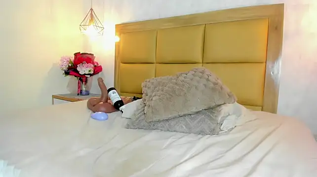 KEIMIRICCI XXX чат на живо