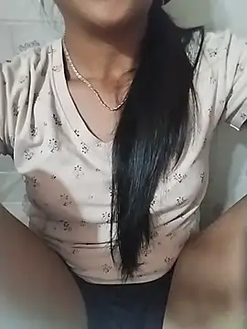 Helen-nn Live XXX Chat