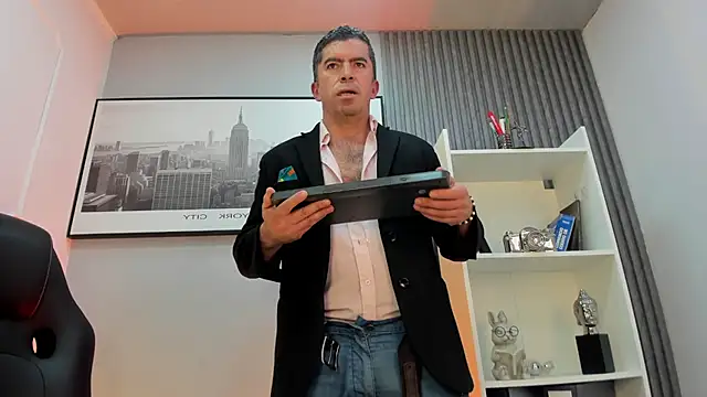 Chat +18 de JuanKFit_45 ao vivo