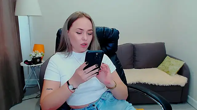 Živý XXX chat LiluMoon__