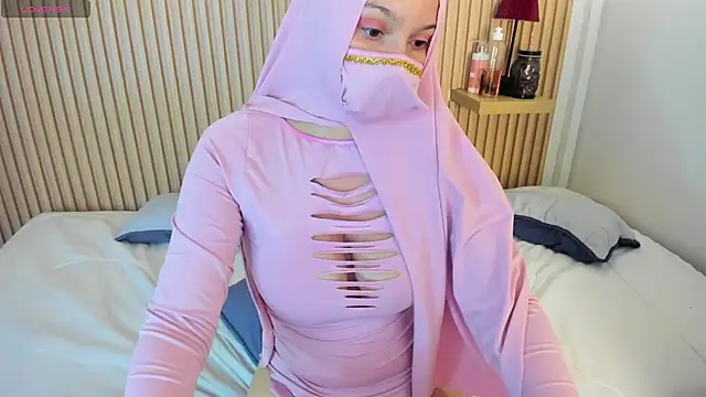 Ayla_Zee's Live XXX Chat