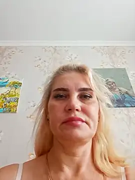 JennyOMay Chat XXX in diretta
