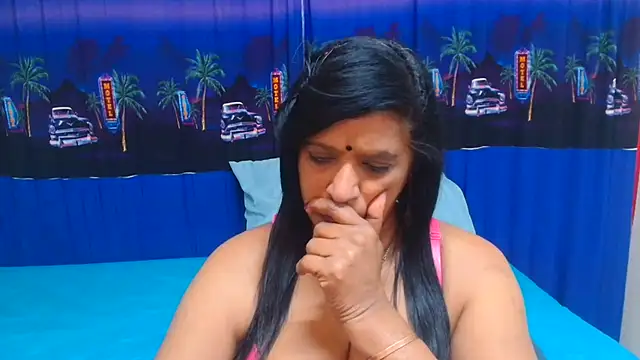 INDIANFUSION Chat XXX in diretta