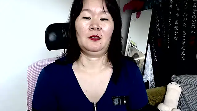 XXX chat uživo modela Akira_xx
