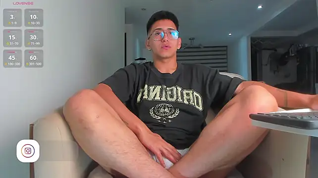Chat +18 de adrik_cano__ ao vivo