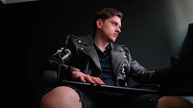 FelixStarkk élő XXX-chatje
