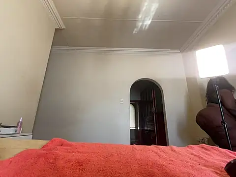 xXXSexyamazon's Live XXX Chat