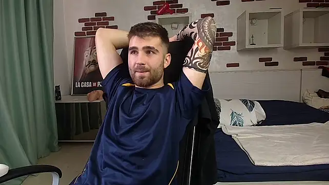 KyloEast – Naživo XXX chat