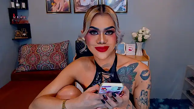 Chat XXX en directo de StellaStrong30