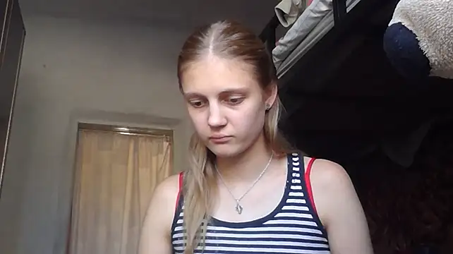 LunaLaday's Live XXX Chat
