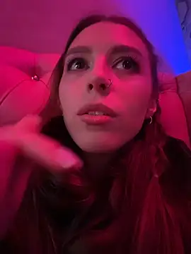 Lolya_ Live XXX Chat