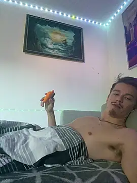 XXX chat uživo modela Toyjungee