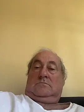 csikar Live XXX-Chat