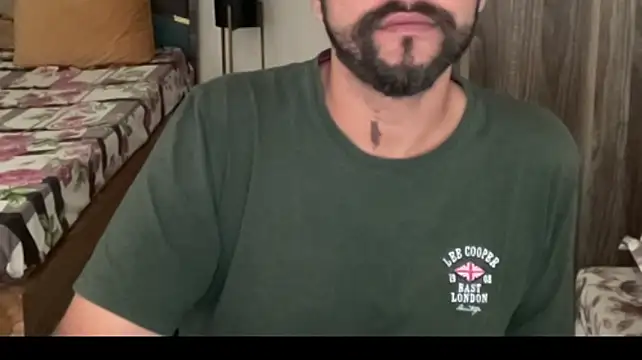 Chat +18 de Mr_Raje ao vivo
