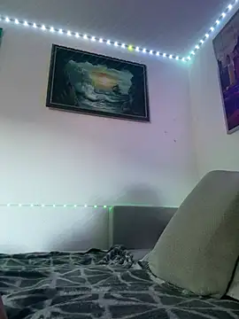 Toyjungee Live XXX-Chat