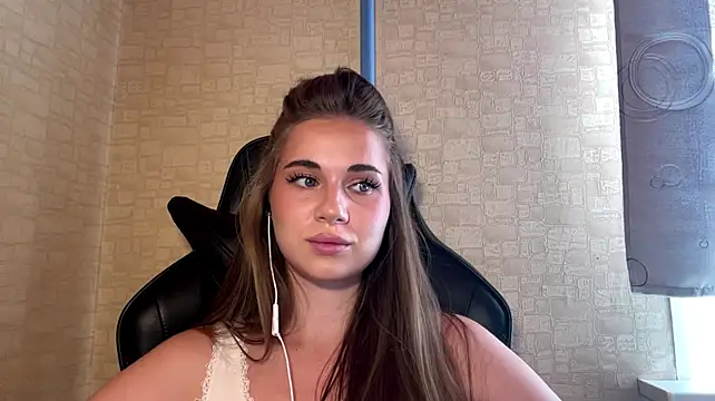 Miss_Blessnyth Live XXX-Chat