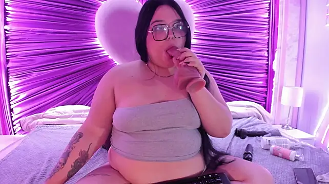 Lushi_Love Obrolan Langsung XXX