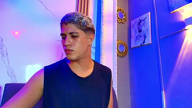 dominic_connor's Live XXX Chat