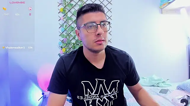 alberth_cm_ Adlı Modelin Canlı XXX Sohbeti