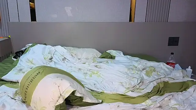 Онлайн чат XXX Timothy_Fox