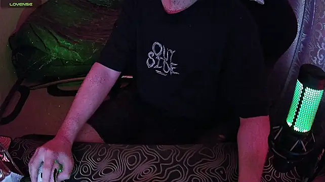 fame_bc's Live XXX Chat