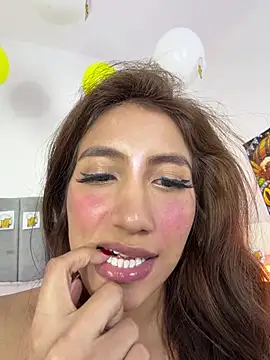 Czat XXX na żywo – naomiii__