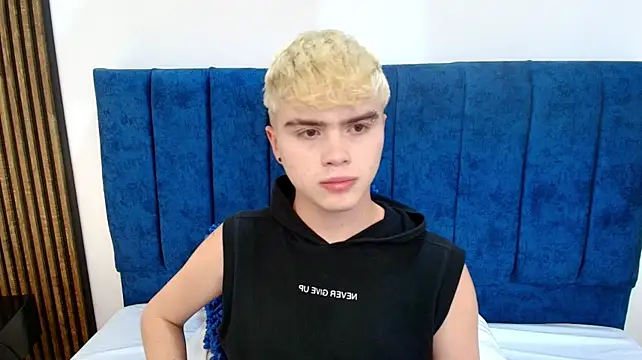 Czat XXX na żywo – Ian_Stone