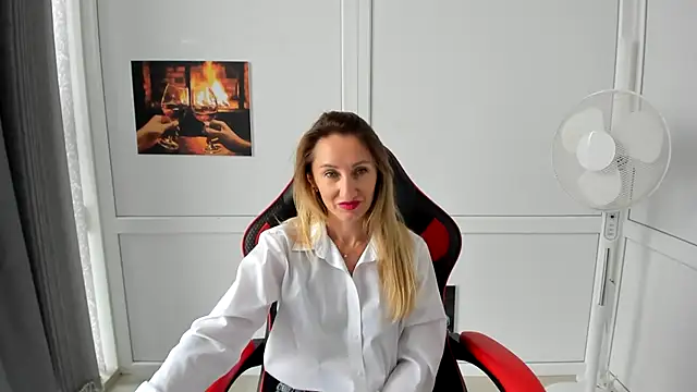 Živý XXX chat LilyDreamm