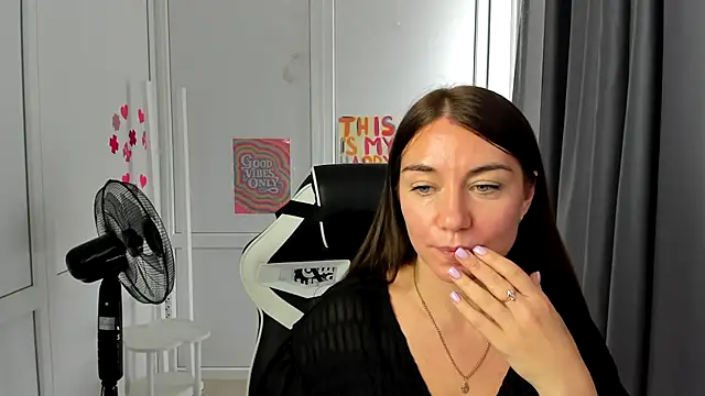 Živý XXX chat BlushBerryy