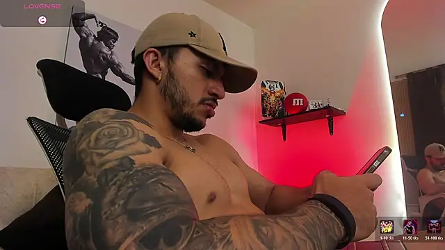 Онлайн чат XXX LiamReigns_