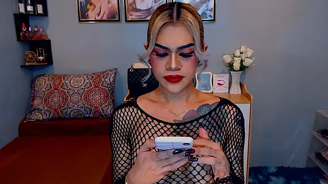 StellaStrong30's Live XXX Chat