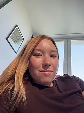 -NaughtyAngel-'s Live XXX Chat