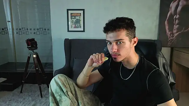 Chat +18 de KaydenDrew ao vivo