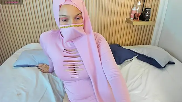 Czat XXX na żywo – Ayla_Zee