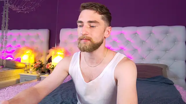 Czat XXX na żywo – Dexter_Raze