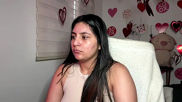 cloe_small's Live XXX Chat