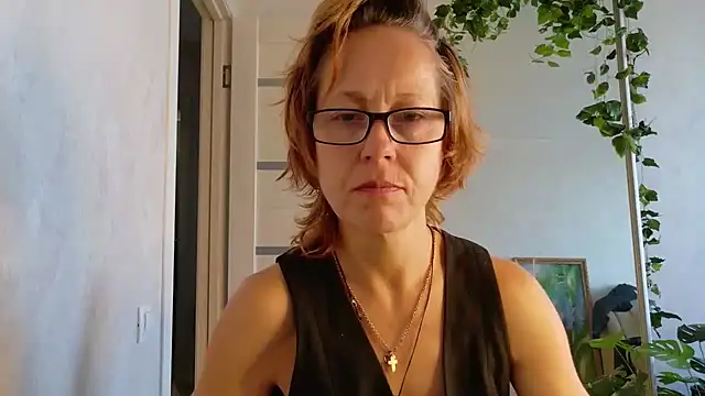 LioraWeiss Chat XXX in diretta