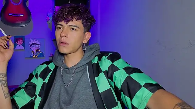 Chat XXX ao vivo de MikeyKuro