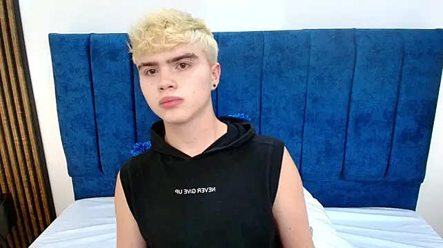 XXX chat uživo modela Ian_Stone