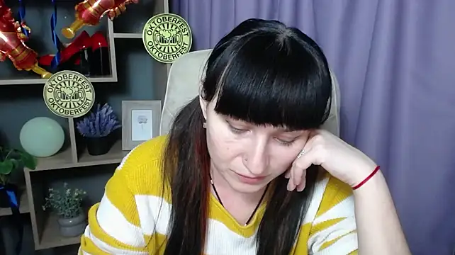 Czat XXX na żywo – NinaFlawlees