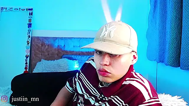 XXX chat uživo modela _justinmoon2