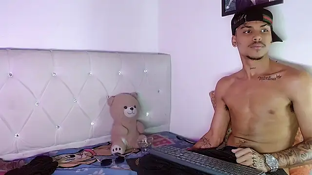 Angel_foxc13 Obrolan Langsung XXX