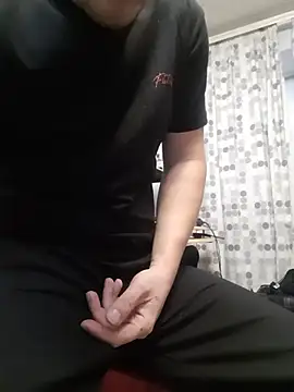 Онлайн чат XXX hornny_boy45