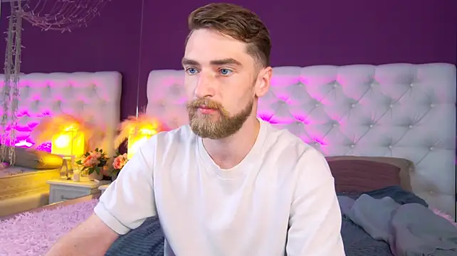 צ'אט XXX בשידור חי של Dexter_Raze