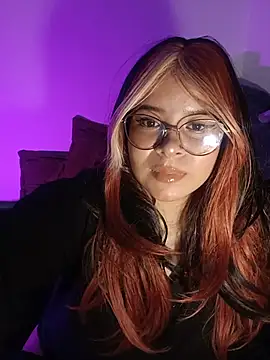 Chat +18 de Melodii-22 ao vivo